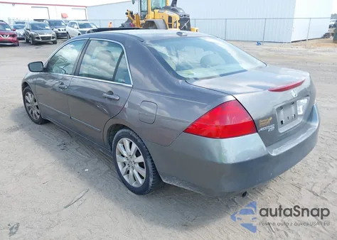 2007 Honda Accord 3.0 Ex из США, поврежденный, VIN 1HGCM66577A027211